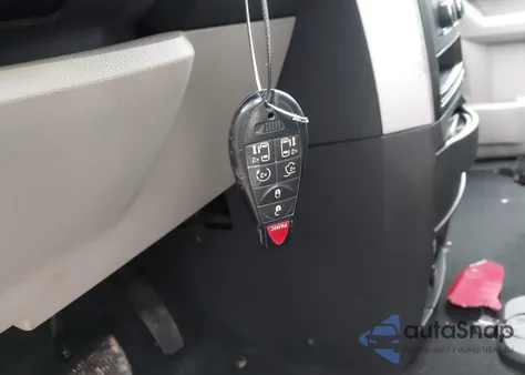 2010 Dodge Grand Caravan Hero from USA, damaged, VIN 2D4RN3D10AR406352